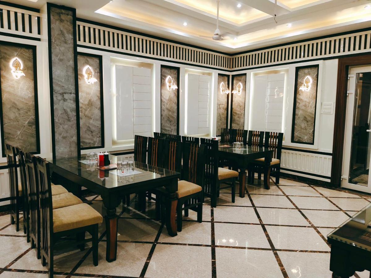 Hotel The Shree Jee Palace Mirzāpur Exterior foto